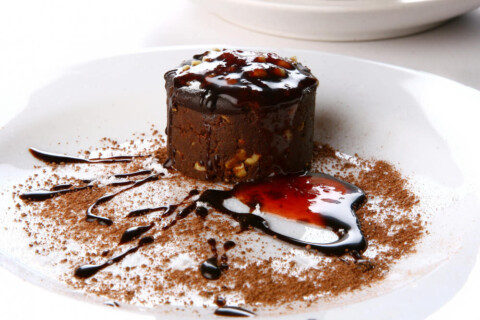 Decadent Chocolate Soufflé: A Guide to Perfecting French Dessert Elegance
